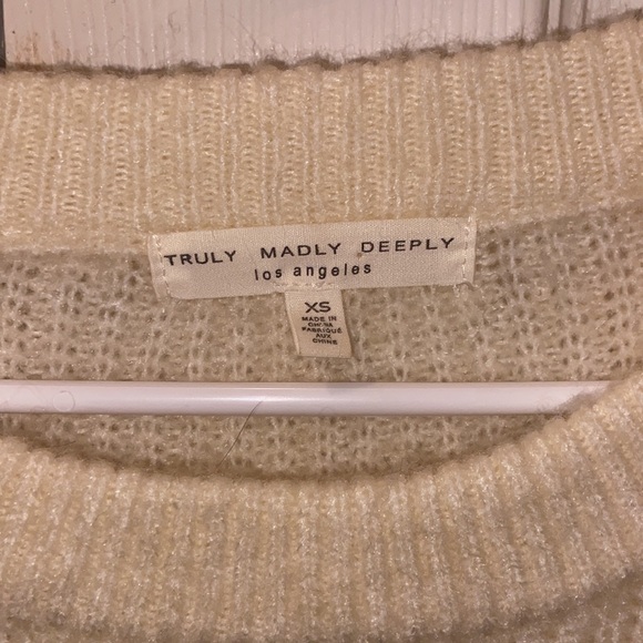Truly Madly Deeply sweater - Picture 4 of 4